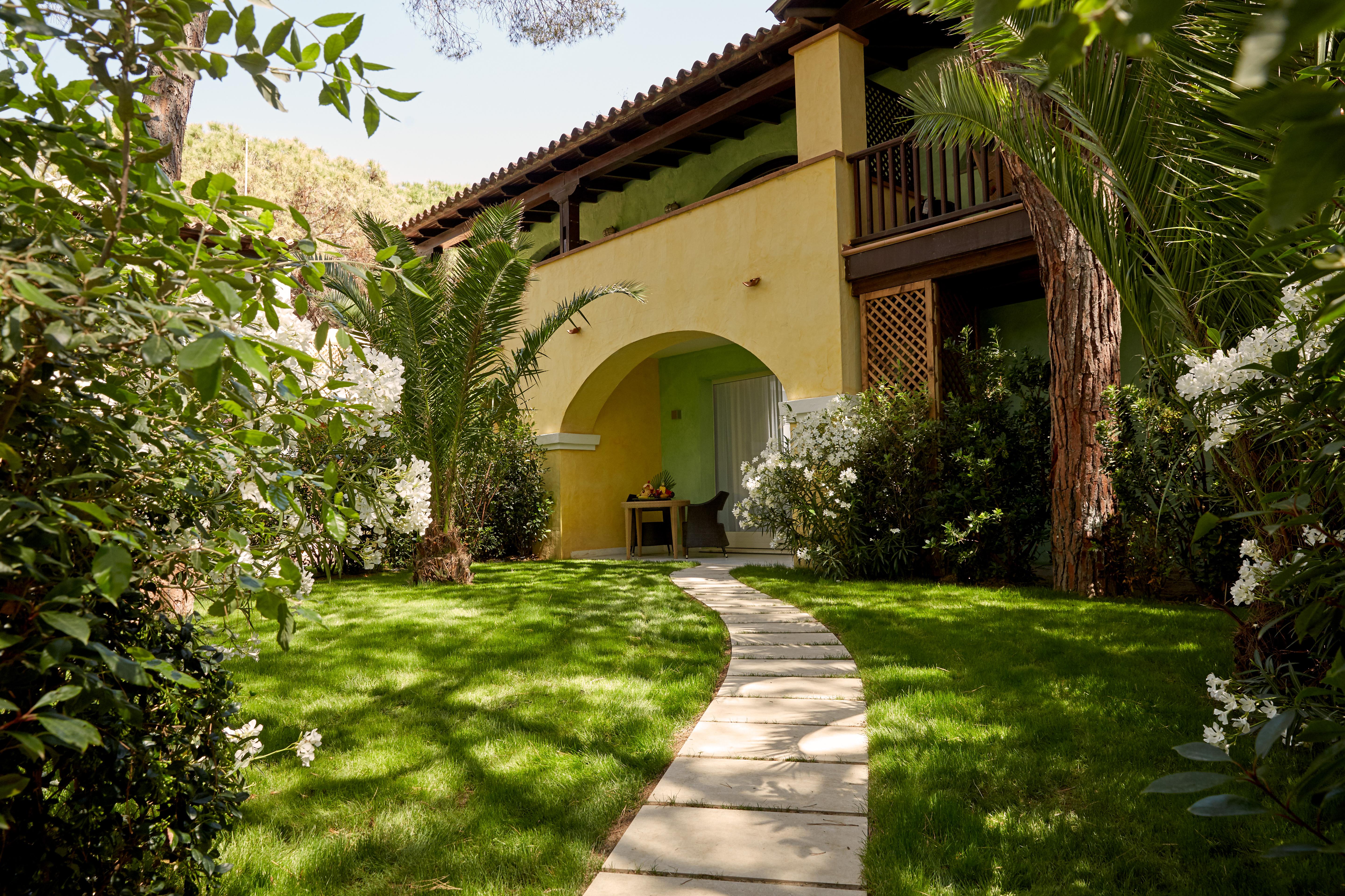 Forte Village Resort - Le Palme Santa Margherita di Pula Exterior photo