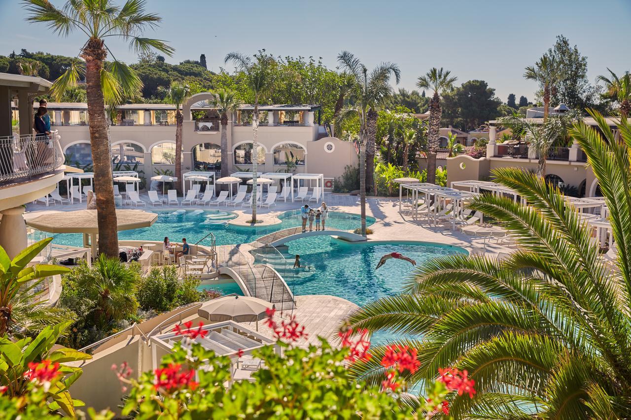 Forte Village Resort - Le Palme Santa Margherita di Pula Exterior photo